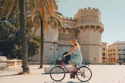 Turista en bicicleta